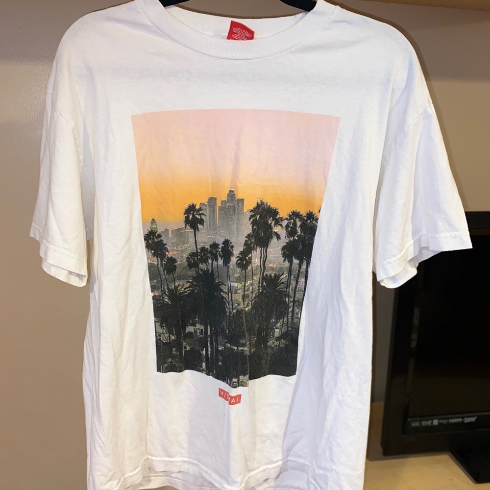 Short sleeve tee